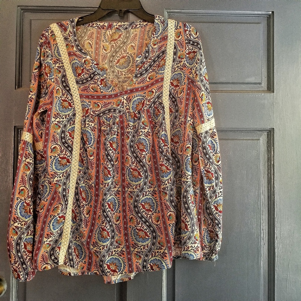 Long sleeve shirt